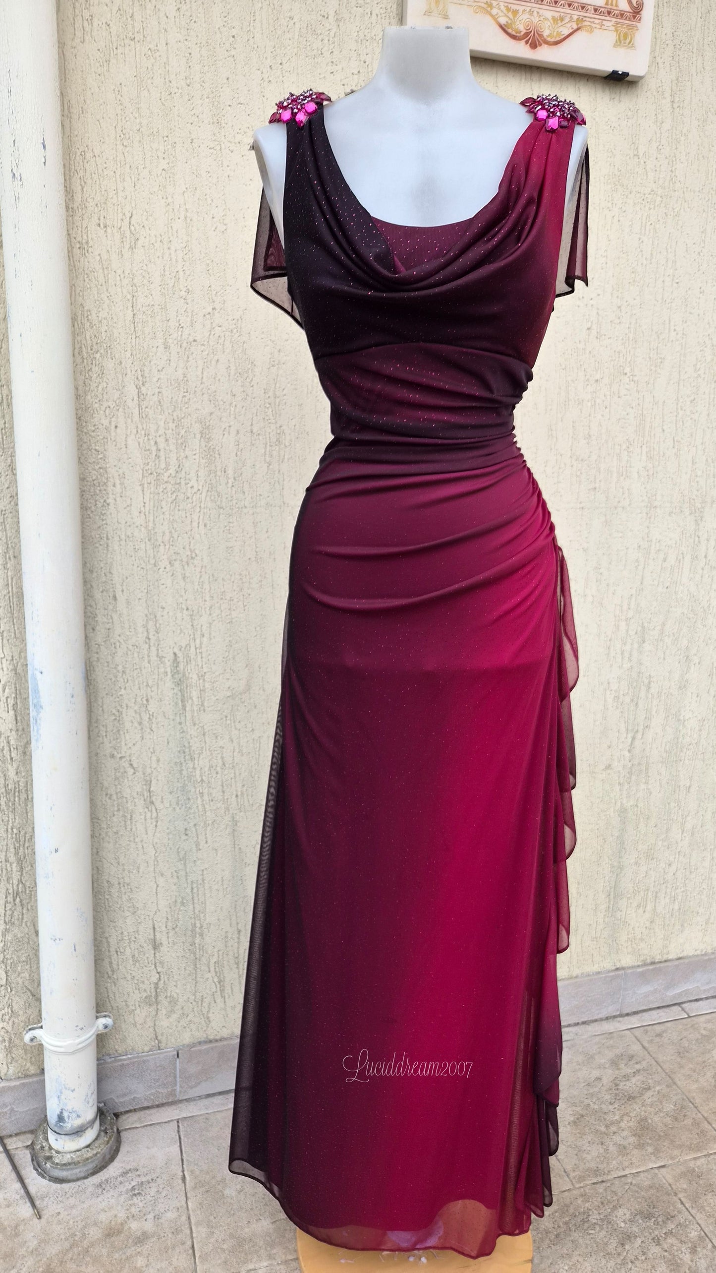 Robe rouge Betsy & Adam