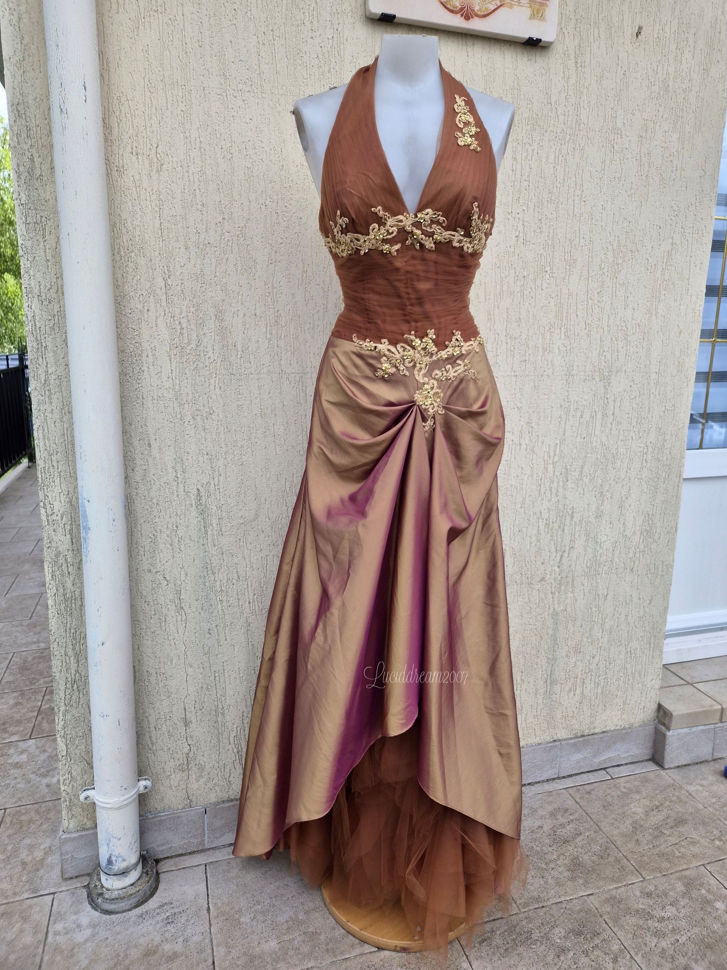 Robe dos nu irisée Magic Nights