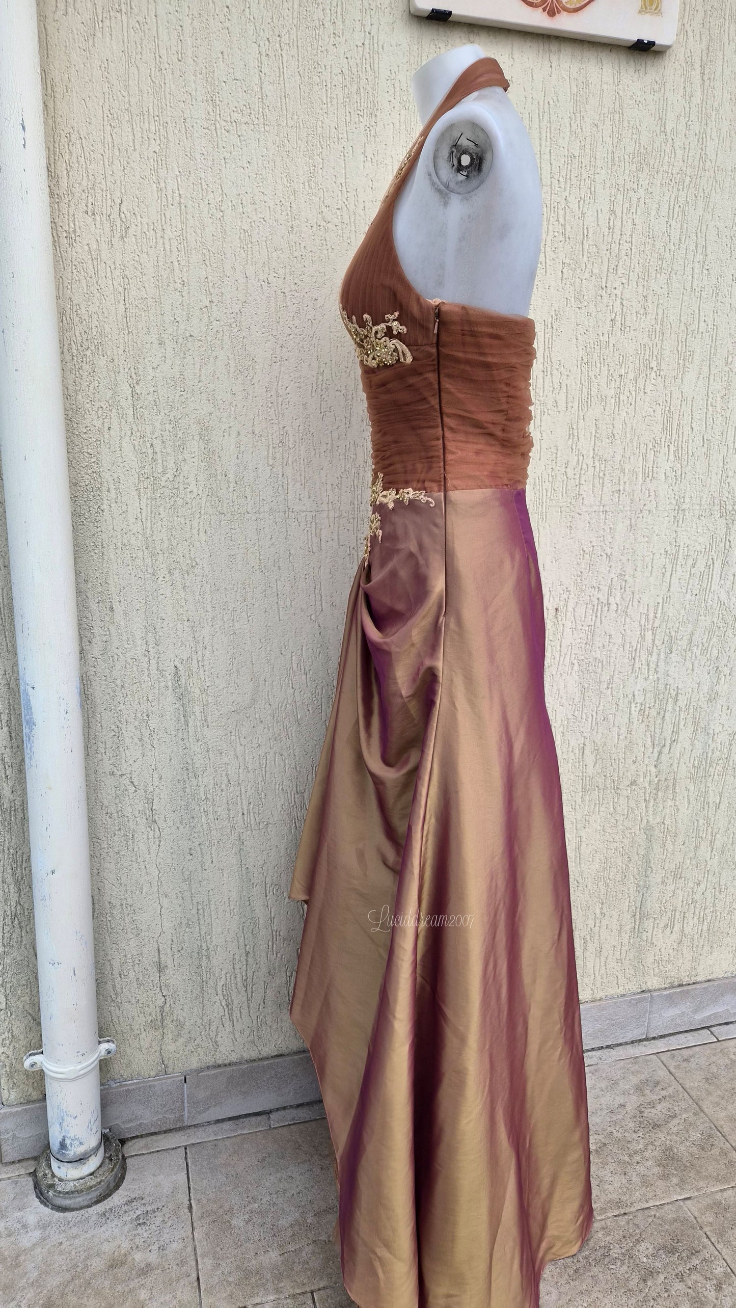 Robe dos nu irisée Magic Nights