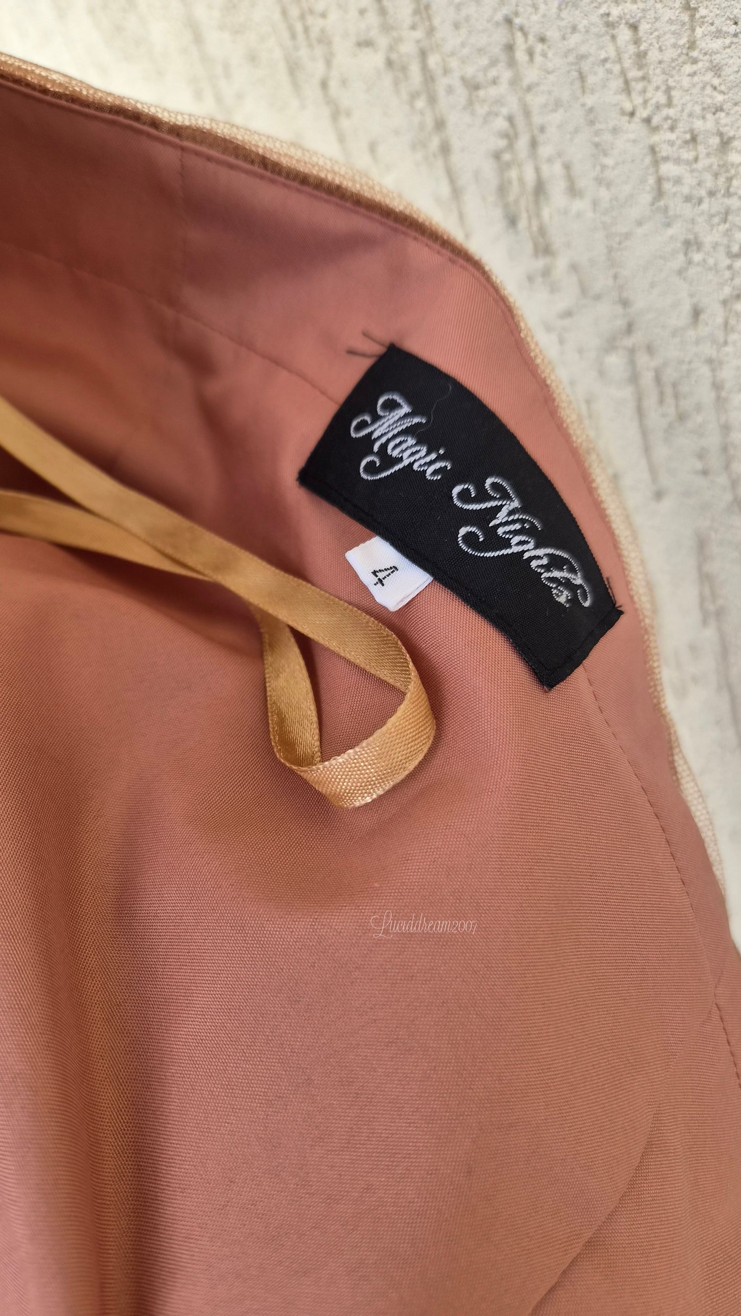 Robe dos nu irisée Magic Nights