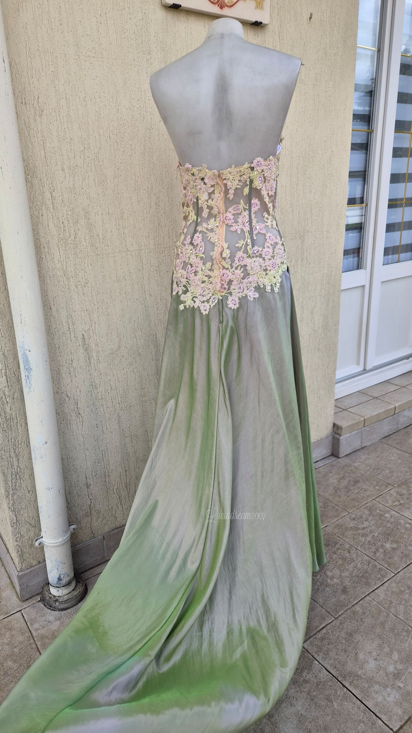 Robe bustier rose et verte