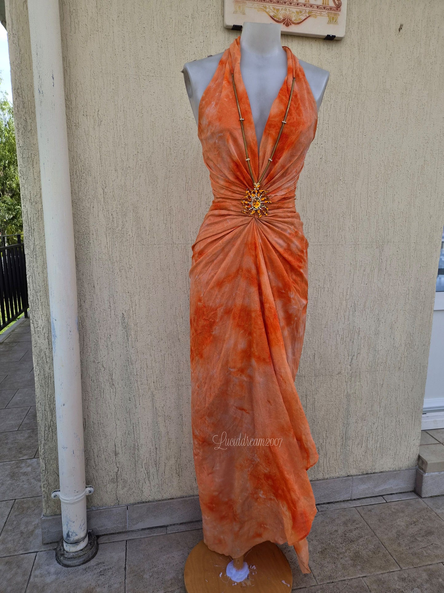Orange backless dress