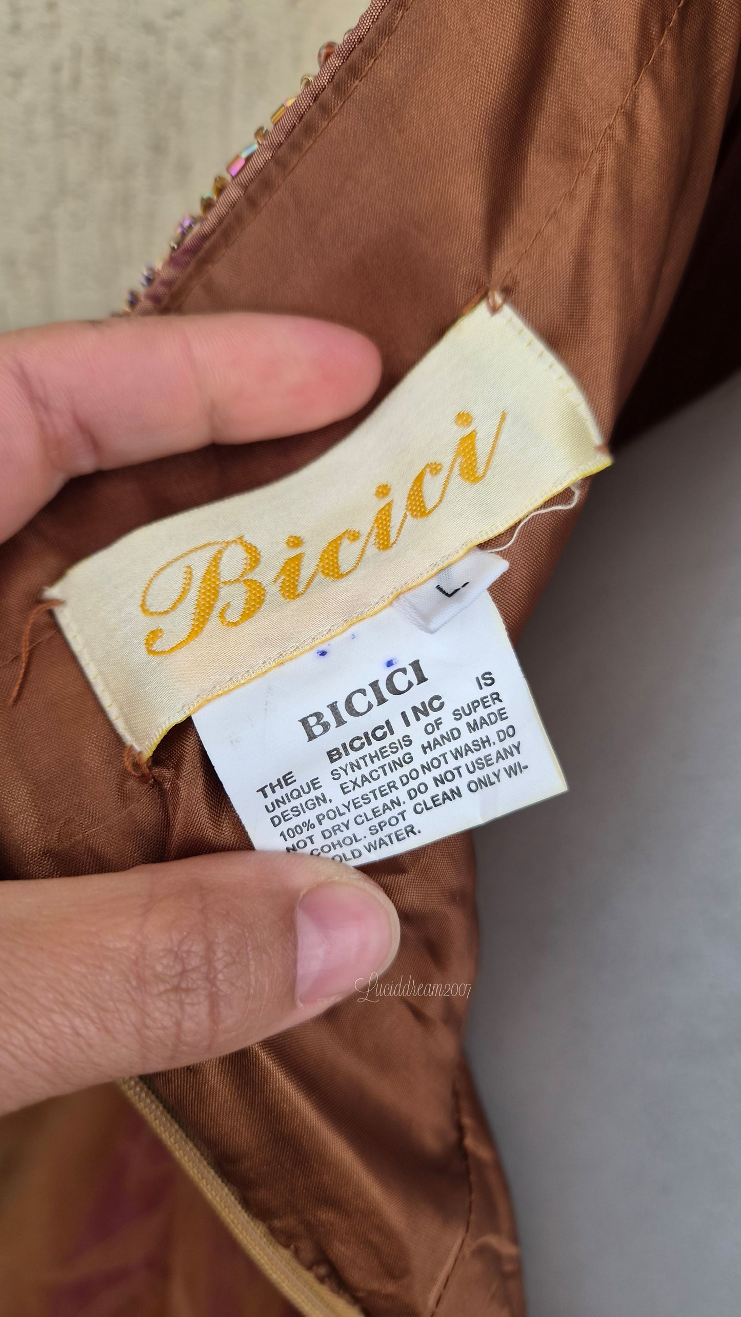 Robe dos nu brodée Bicici