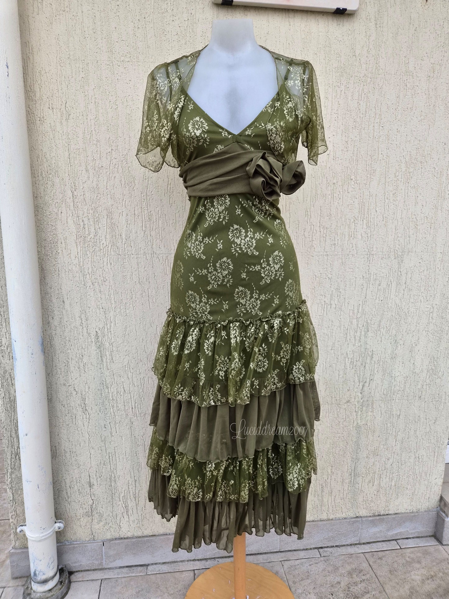 Robe en dentelle verte