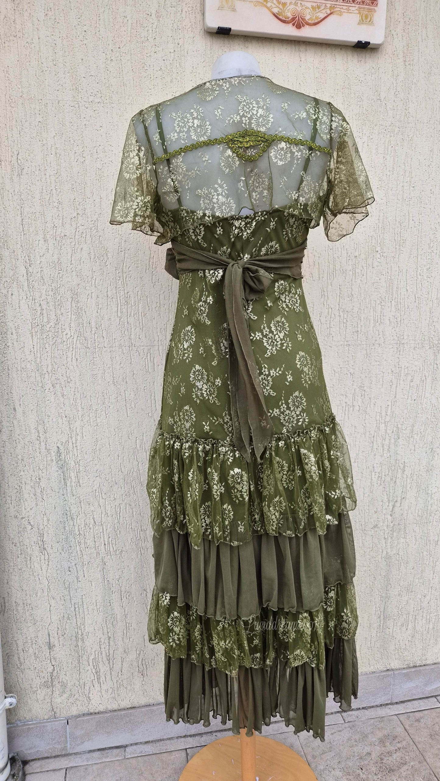Robe en dentelle verte