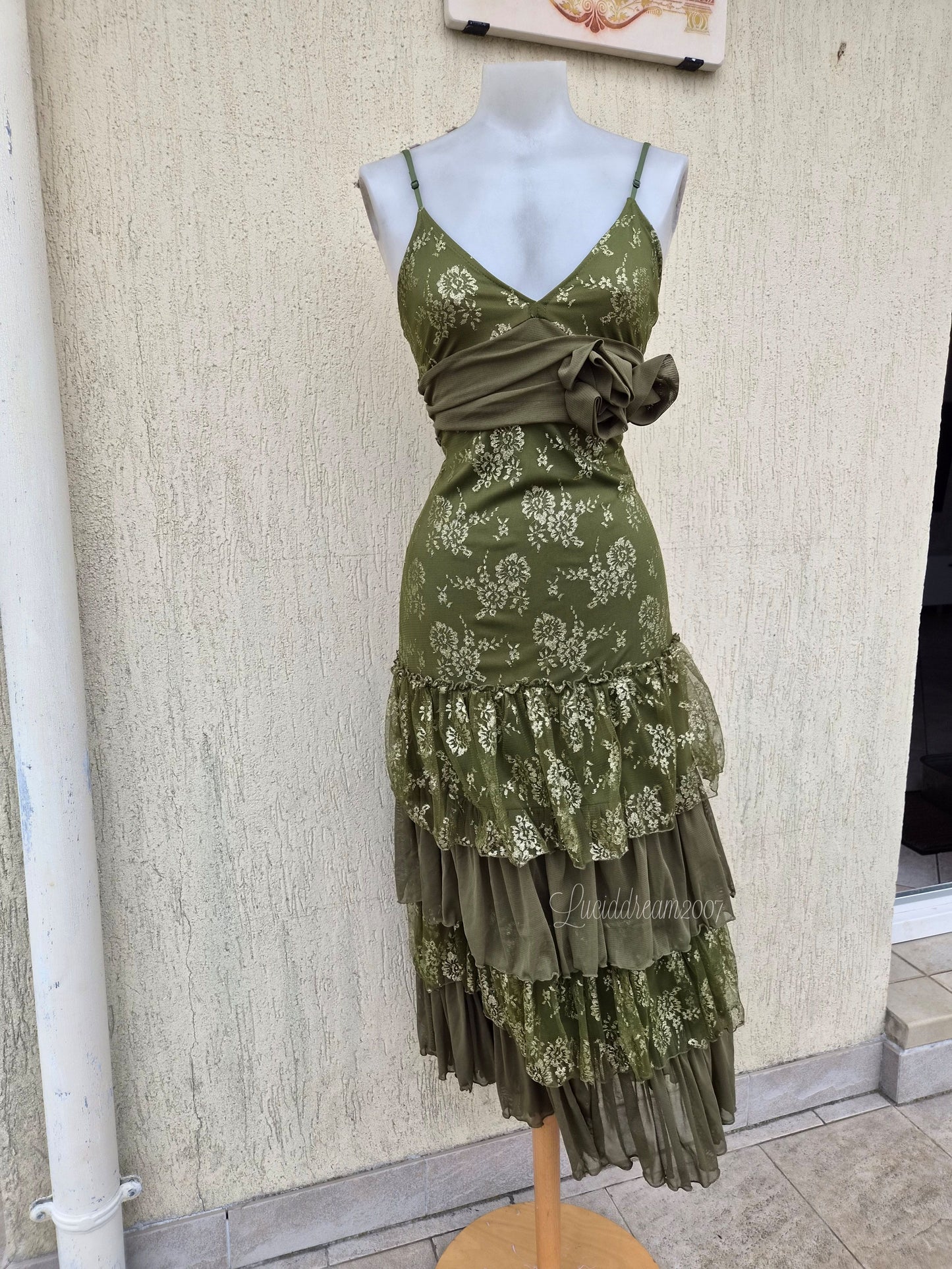 Robe en dentelle verte