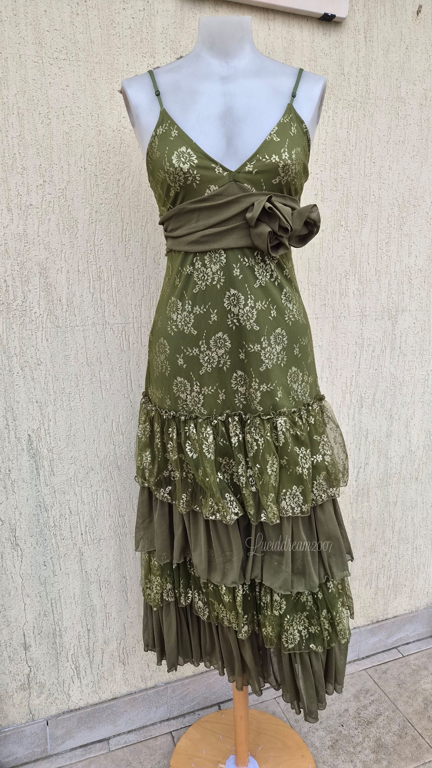 Robe en dentelle verte
