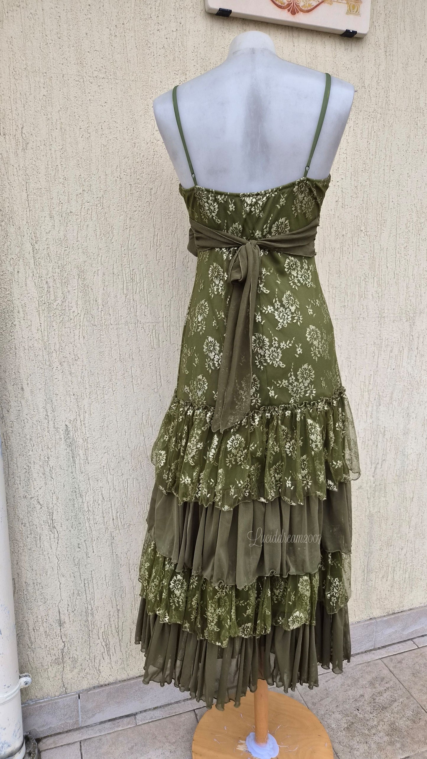 Robe en dentelle verte