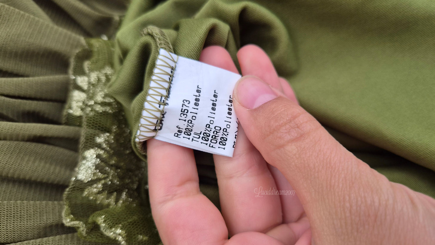 Robe en dentelle verte