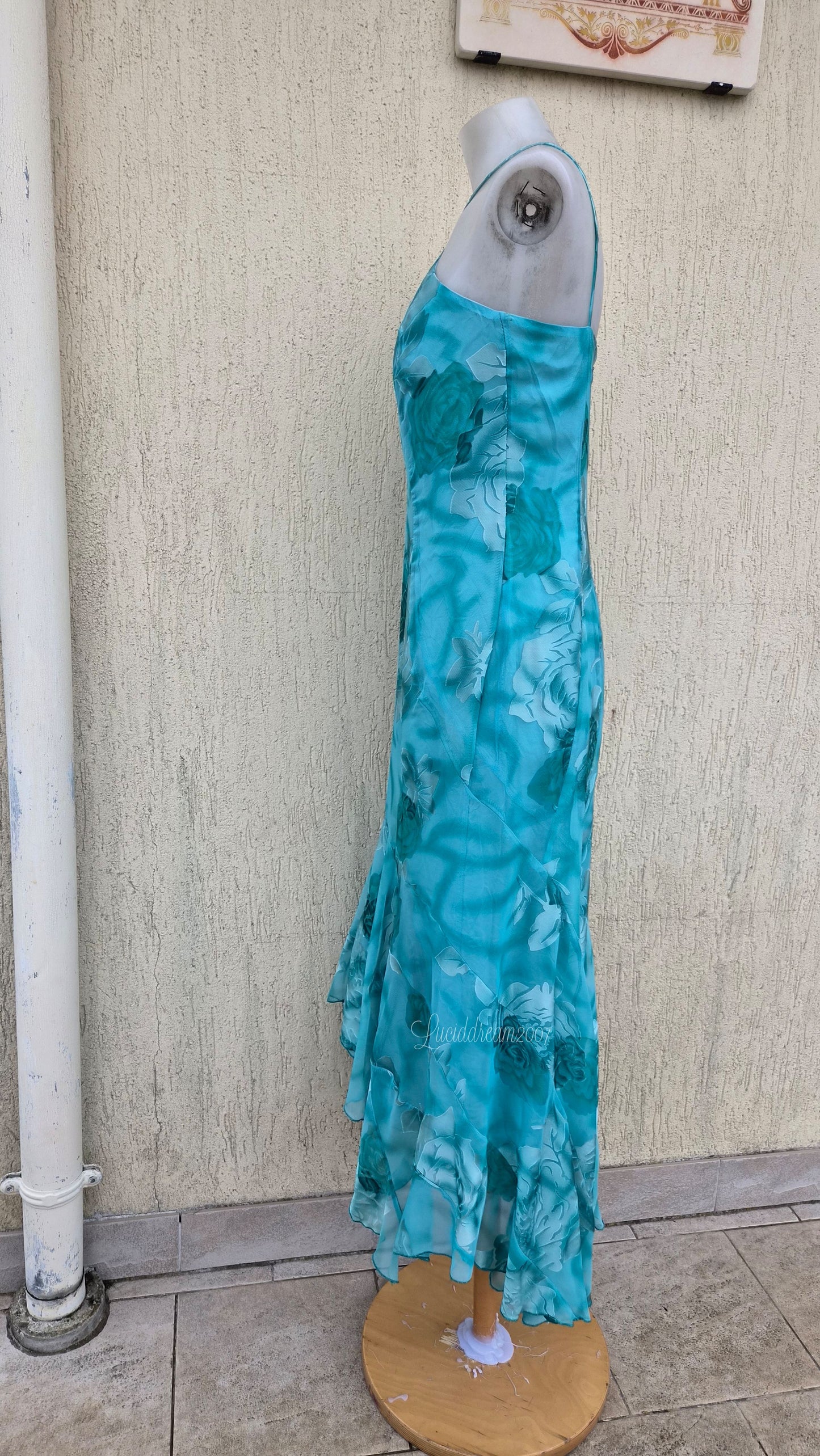 Robe fleurie bleue
