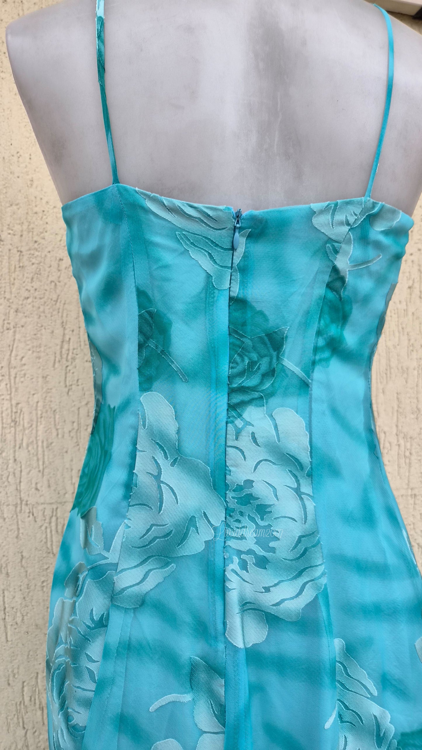 Robe fleurie bleue