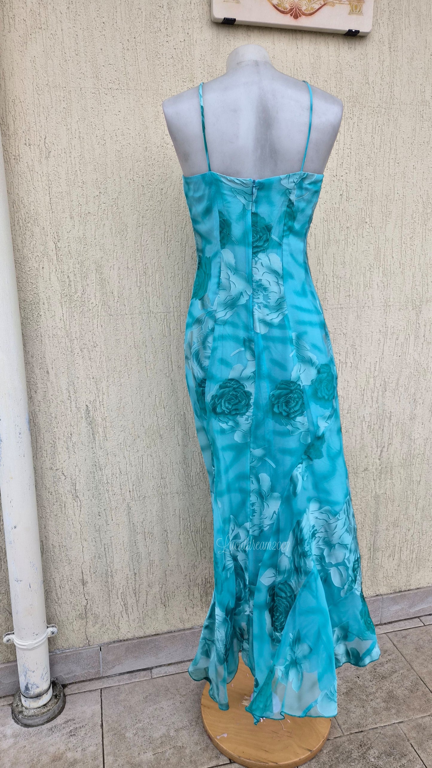 Robe fleurie bleue