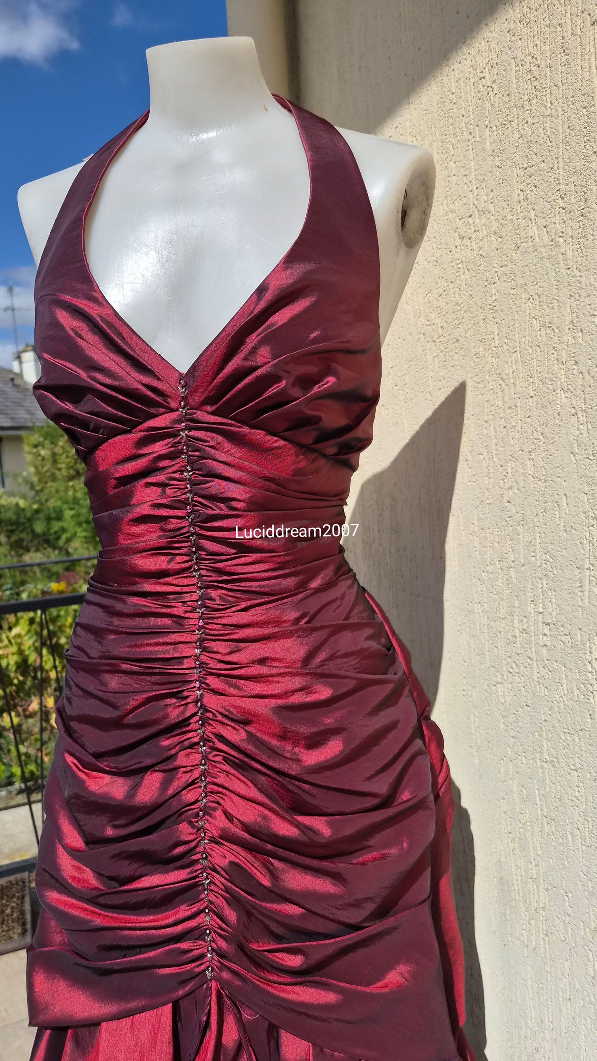 Burgundy taffeta backless dress
