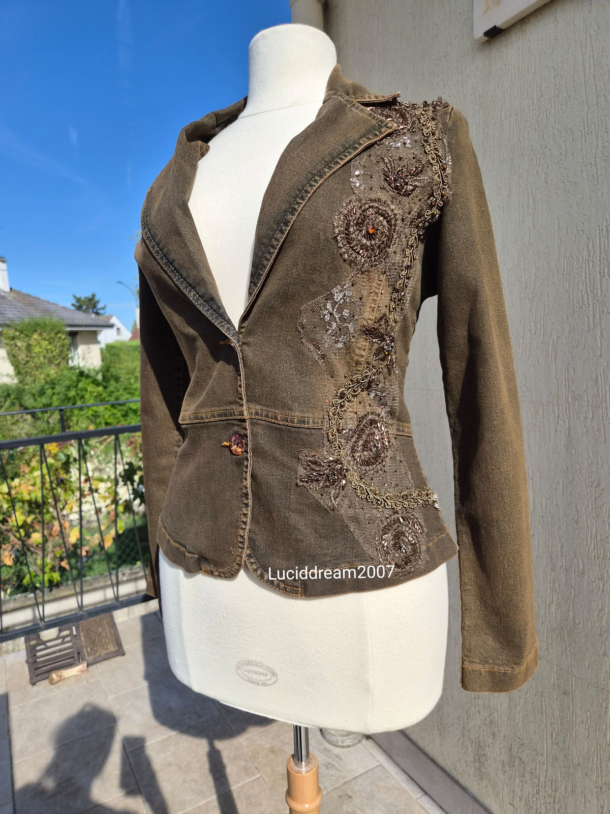 Embroidered denim jacket