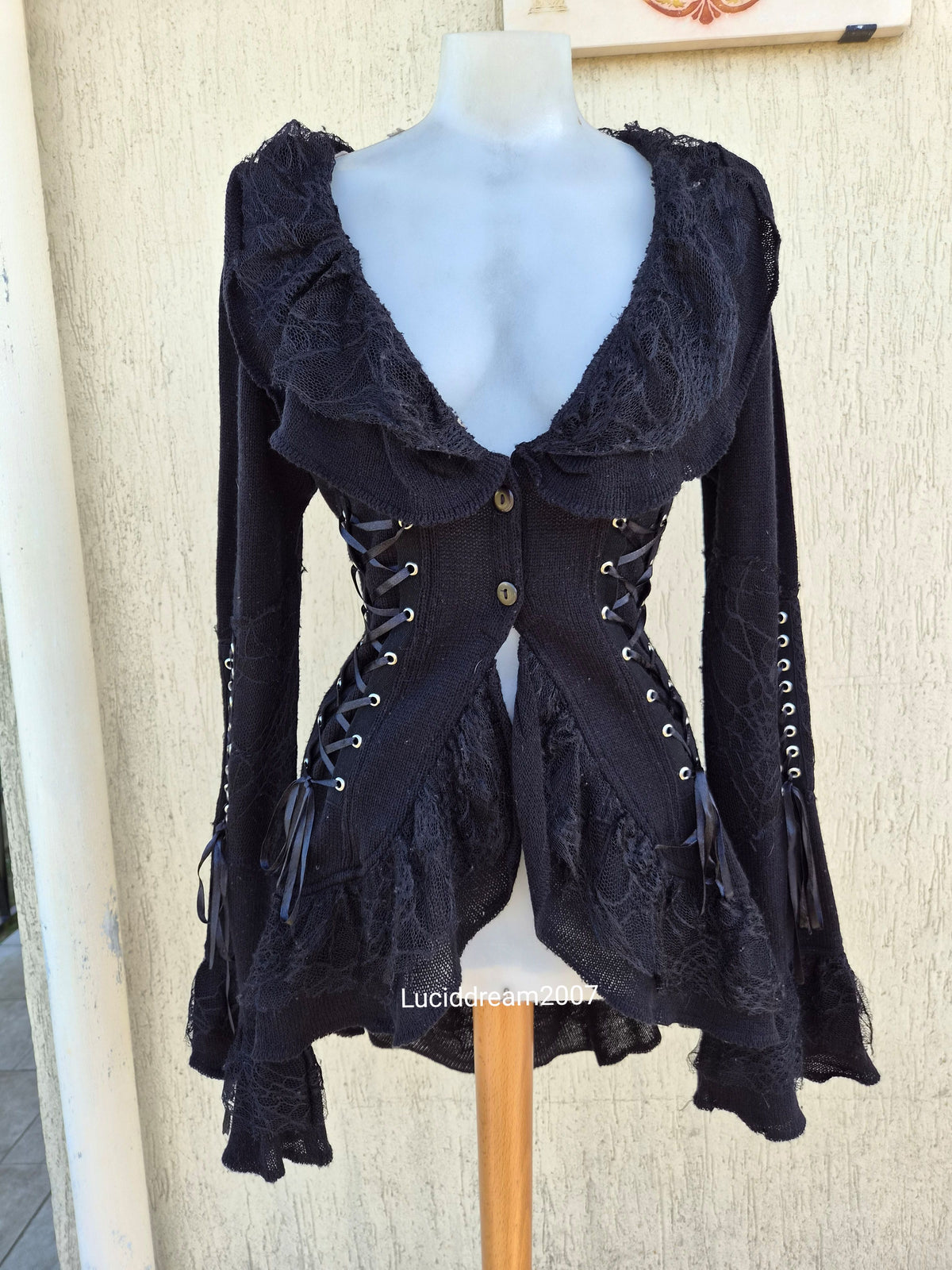 Cardigan à lacage Poizen Industries