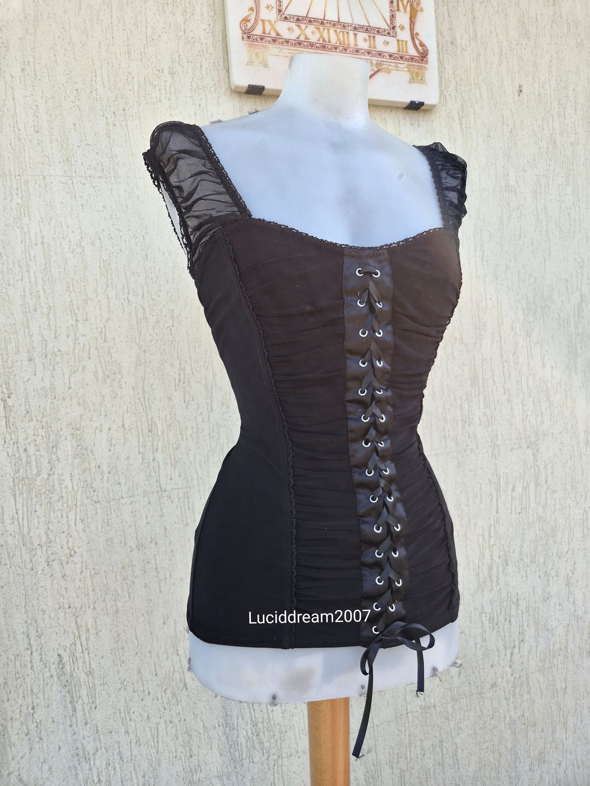 Haut esprit corset noir
