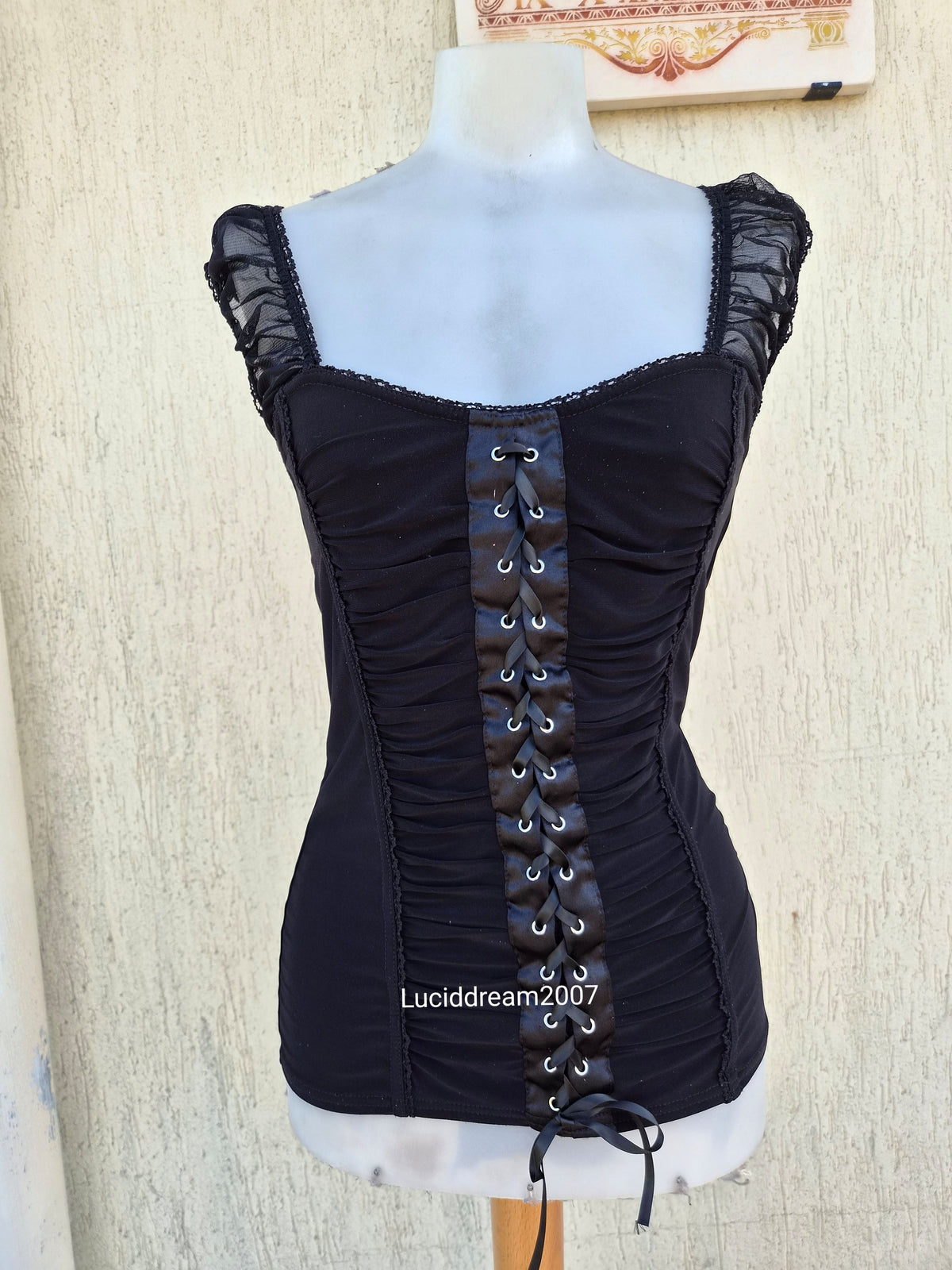 Haut esprit corset noir