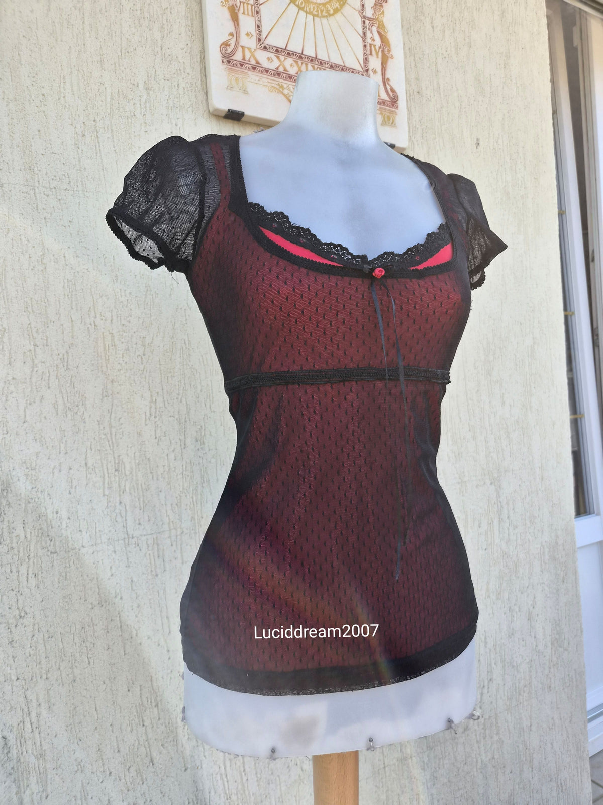Queen of Darkness top