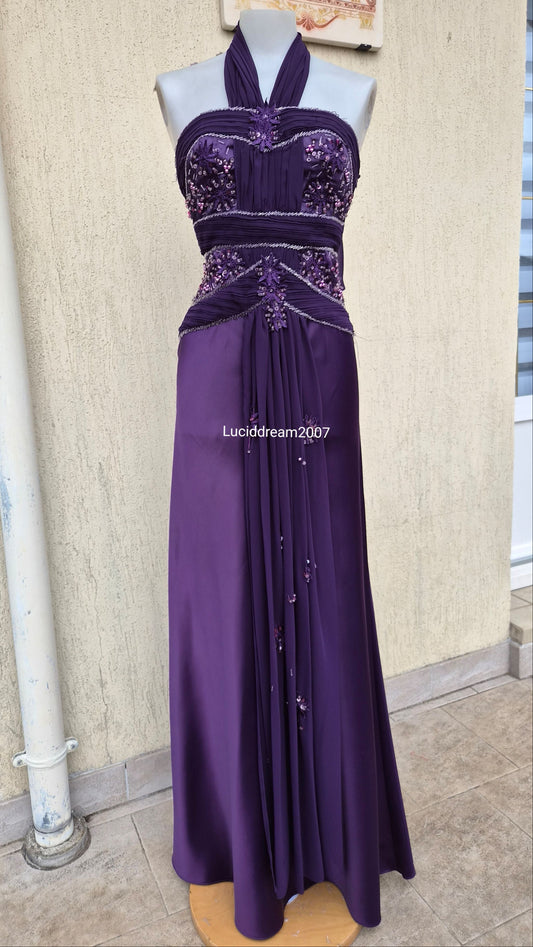 Robe dos nu brodée violette