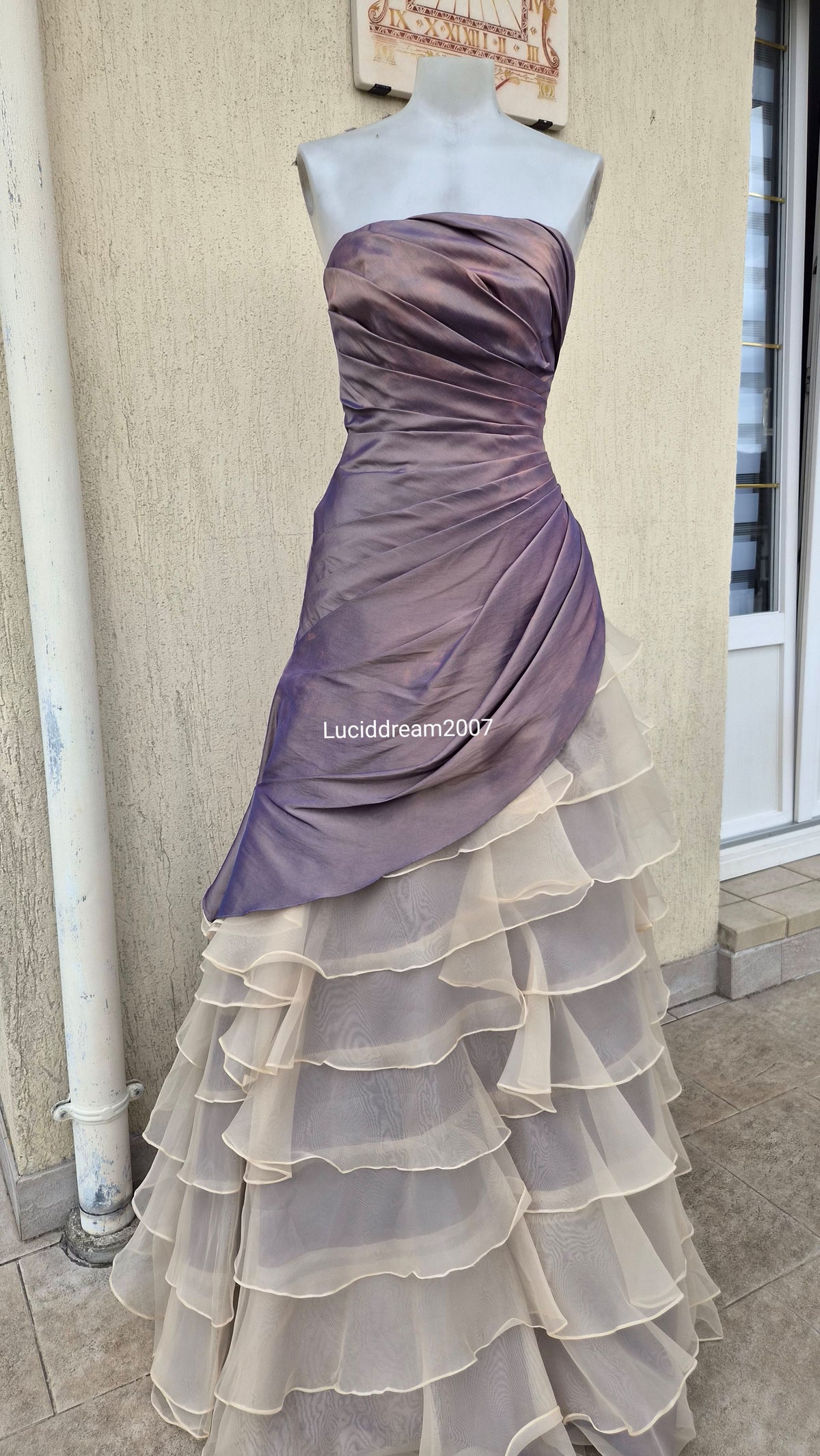 Robe de bal en Taffetas à volants