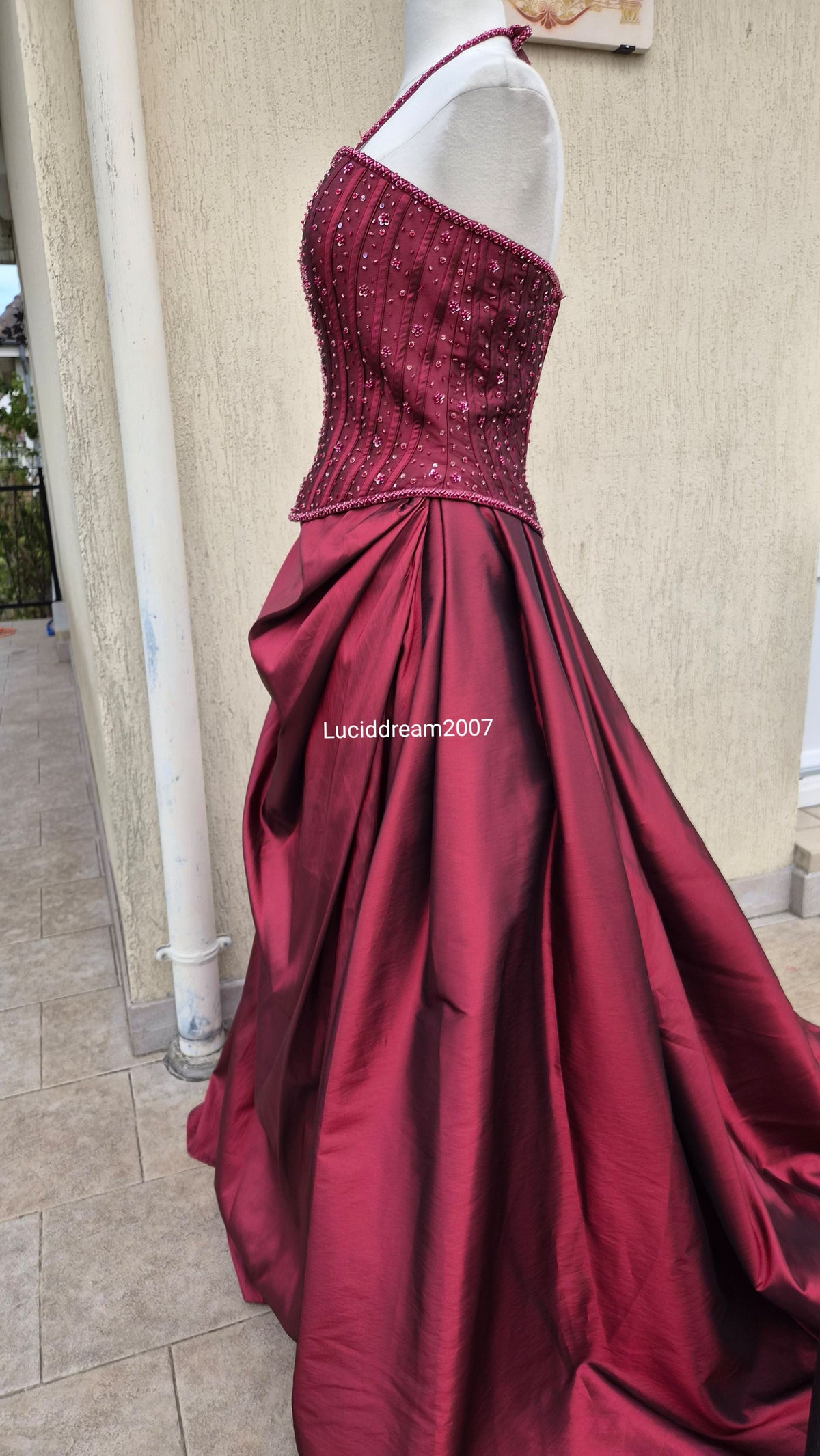 Maxi robe de bal Bordeau