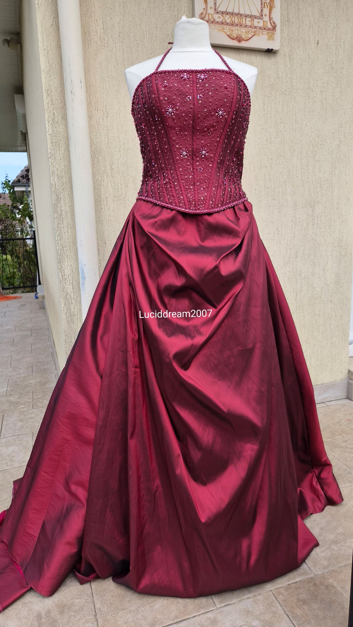Maxi robe de bal Bordeau