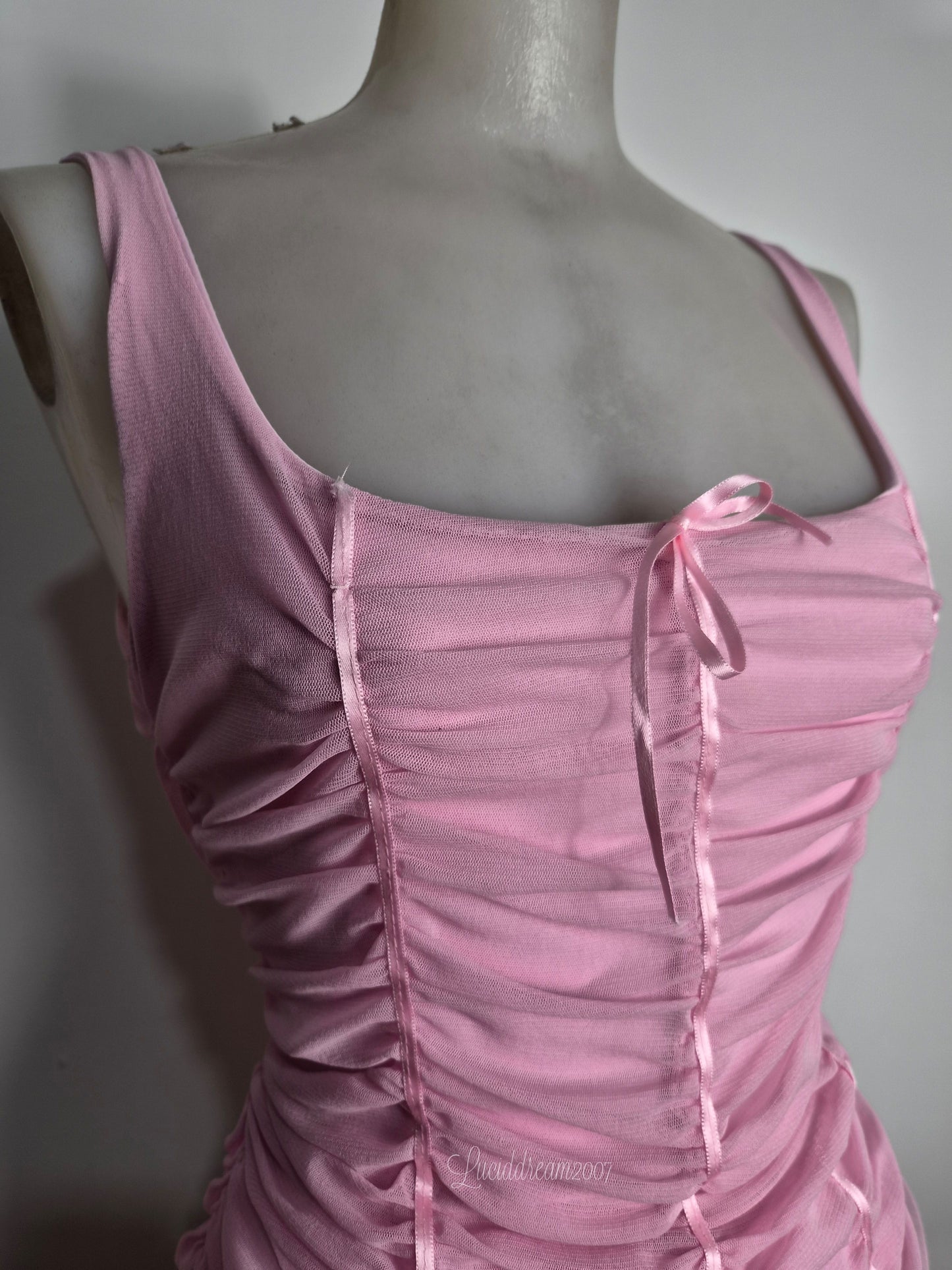 Haut en voile plissé rose