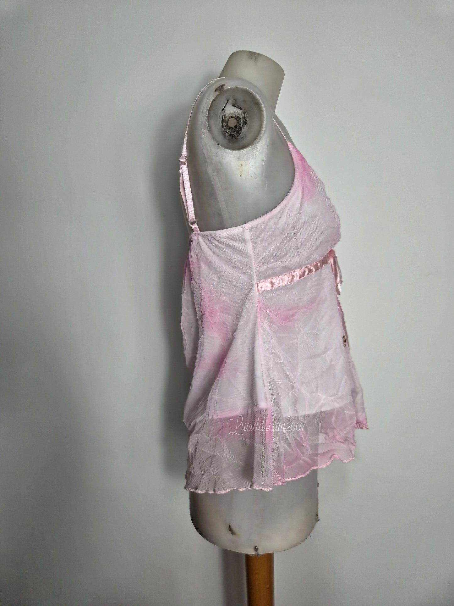 Haut en voile brodé tons roses