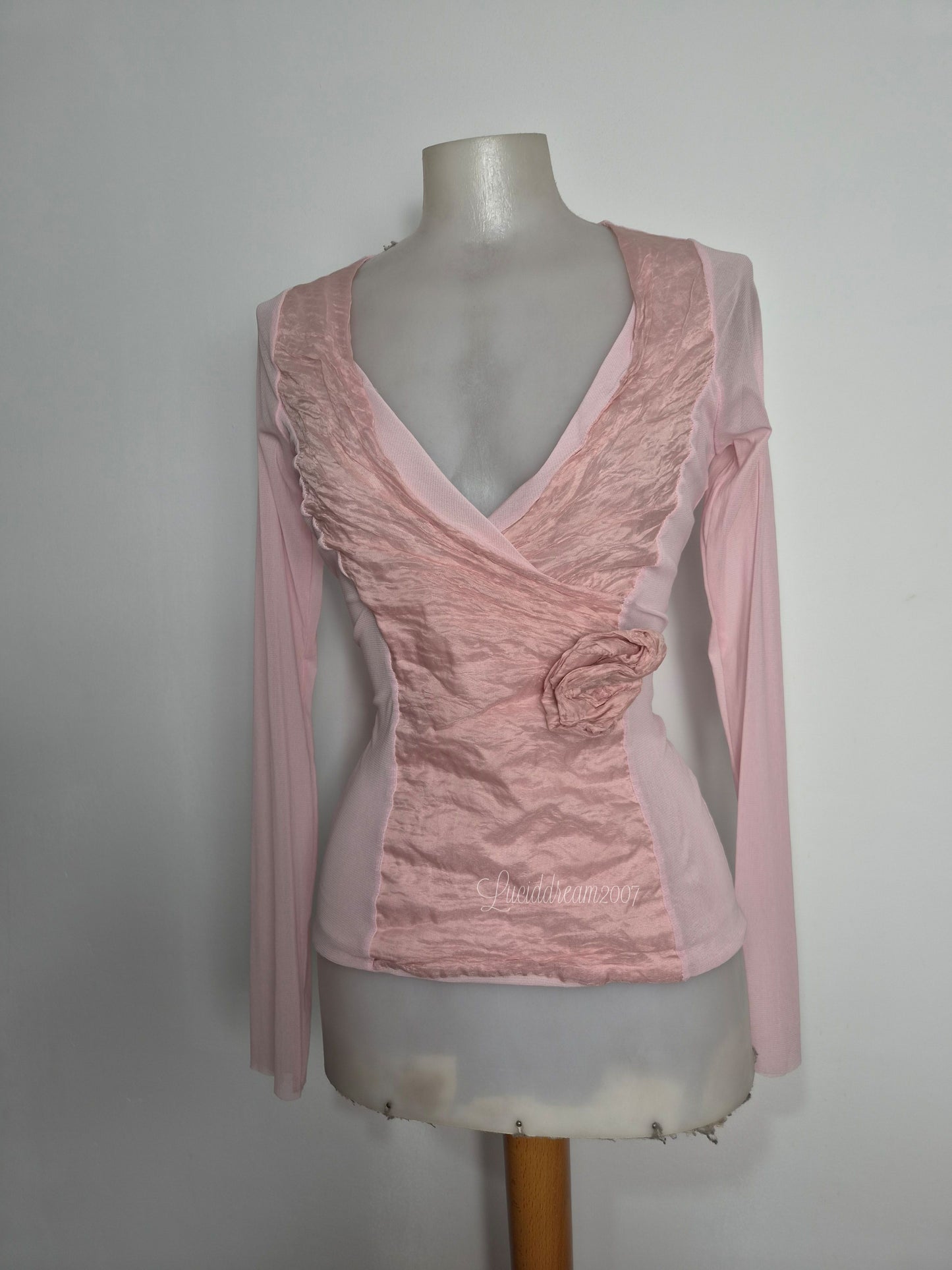 Haut bi matière rose poudré