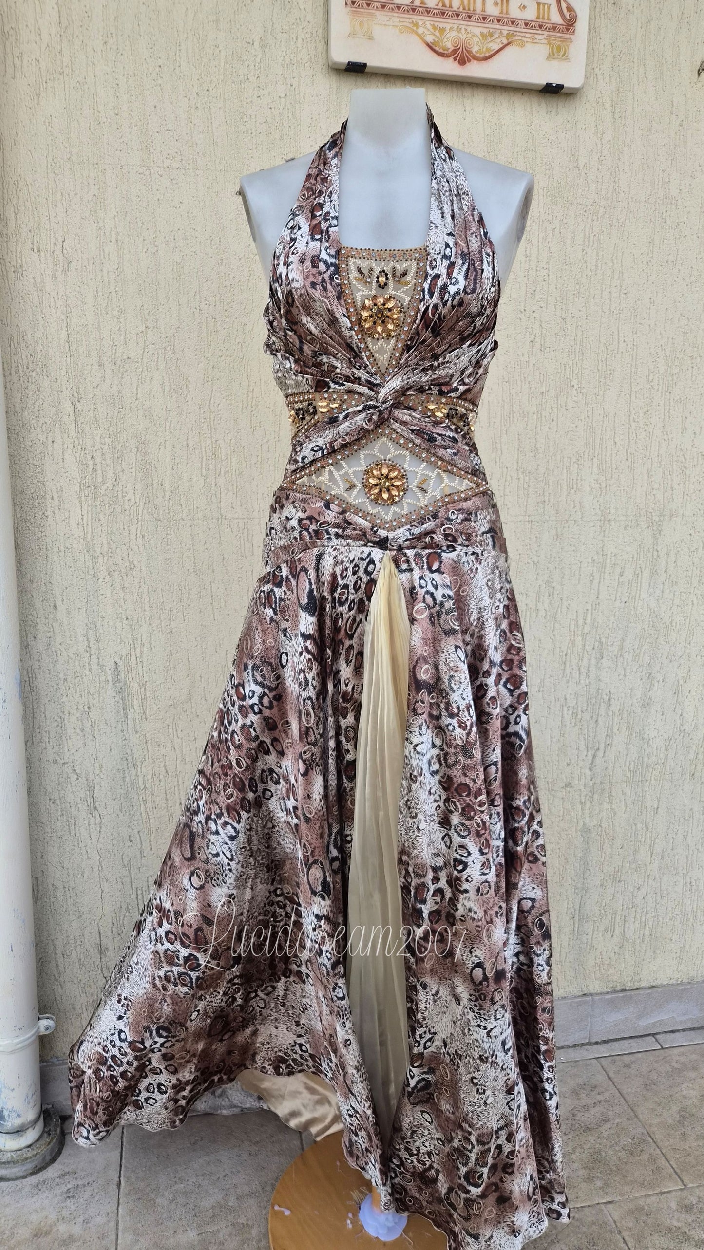 Embroidered beige-toned dress