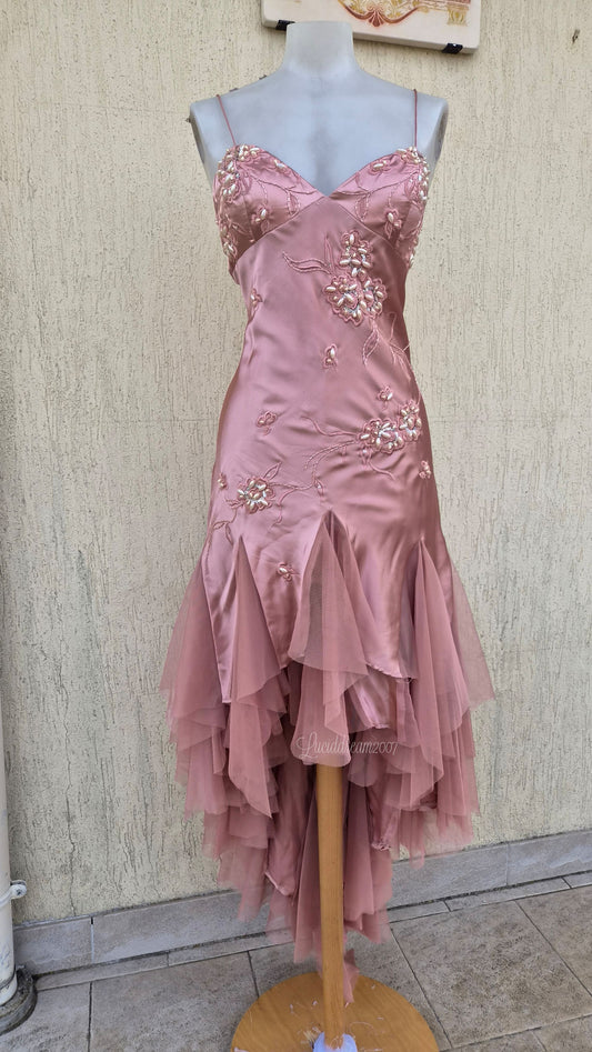 Embroidered powder pink dress