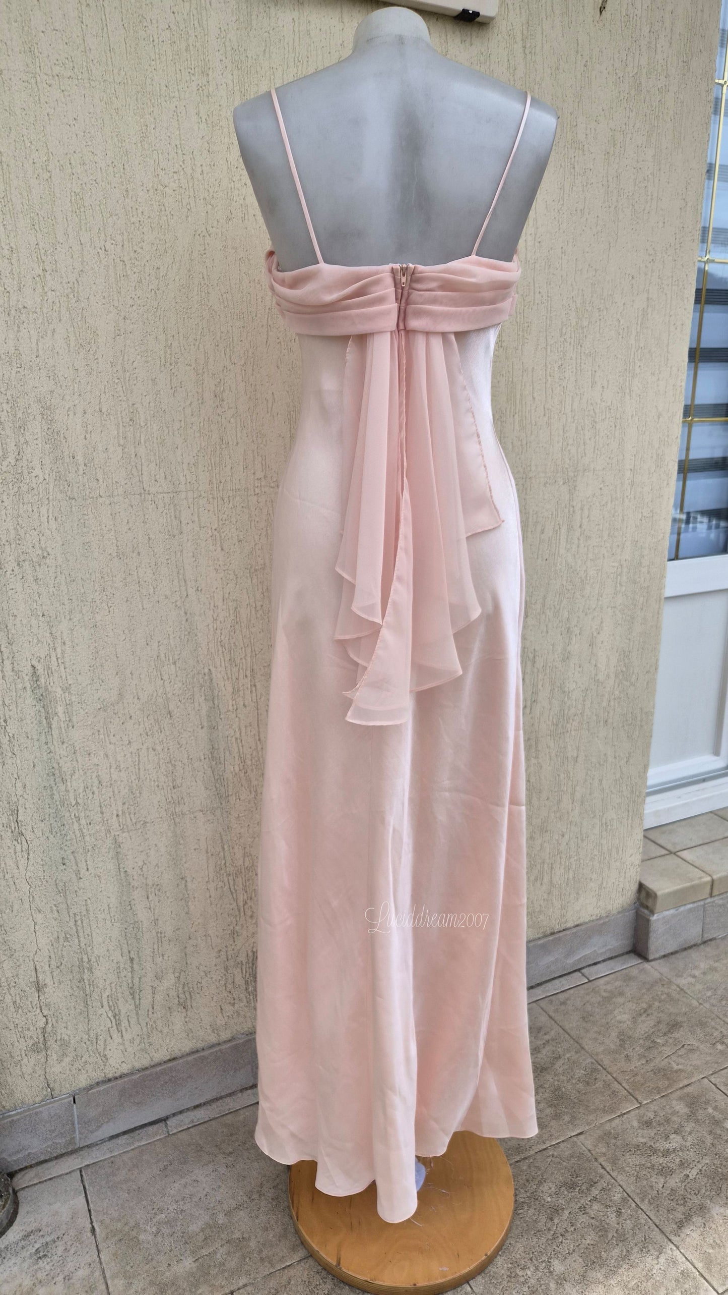 Robe de soirée rose poudré