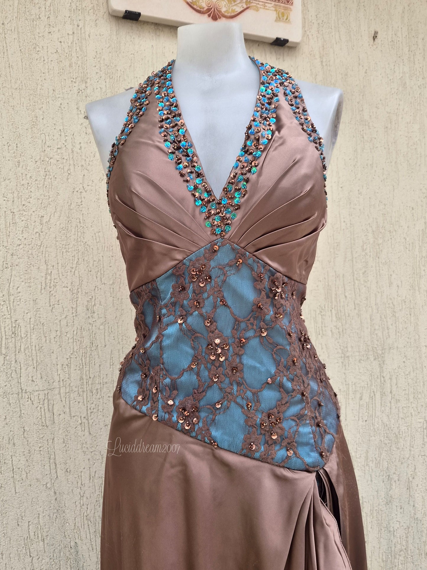 Robe de soirée marron et bleue