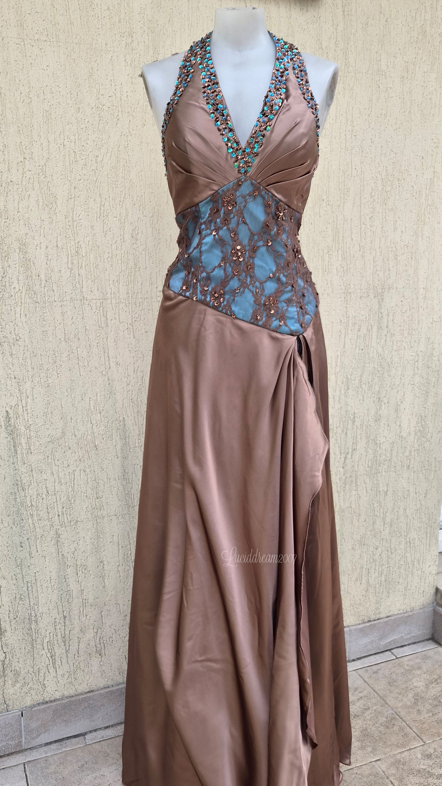 Robe de soirée marron et bleue