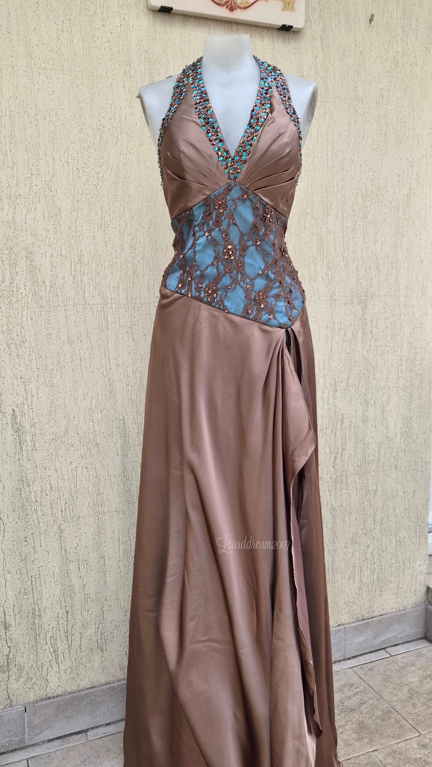 Robe de soirée marron et bleue