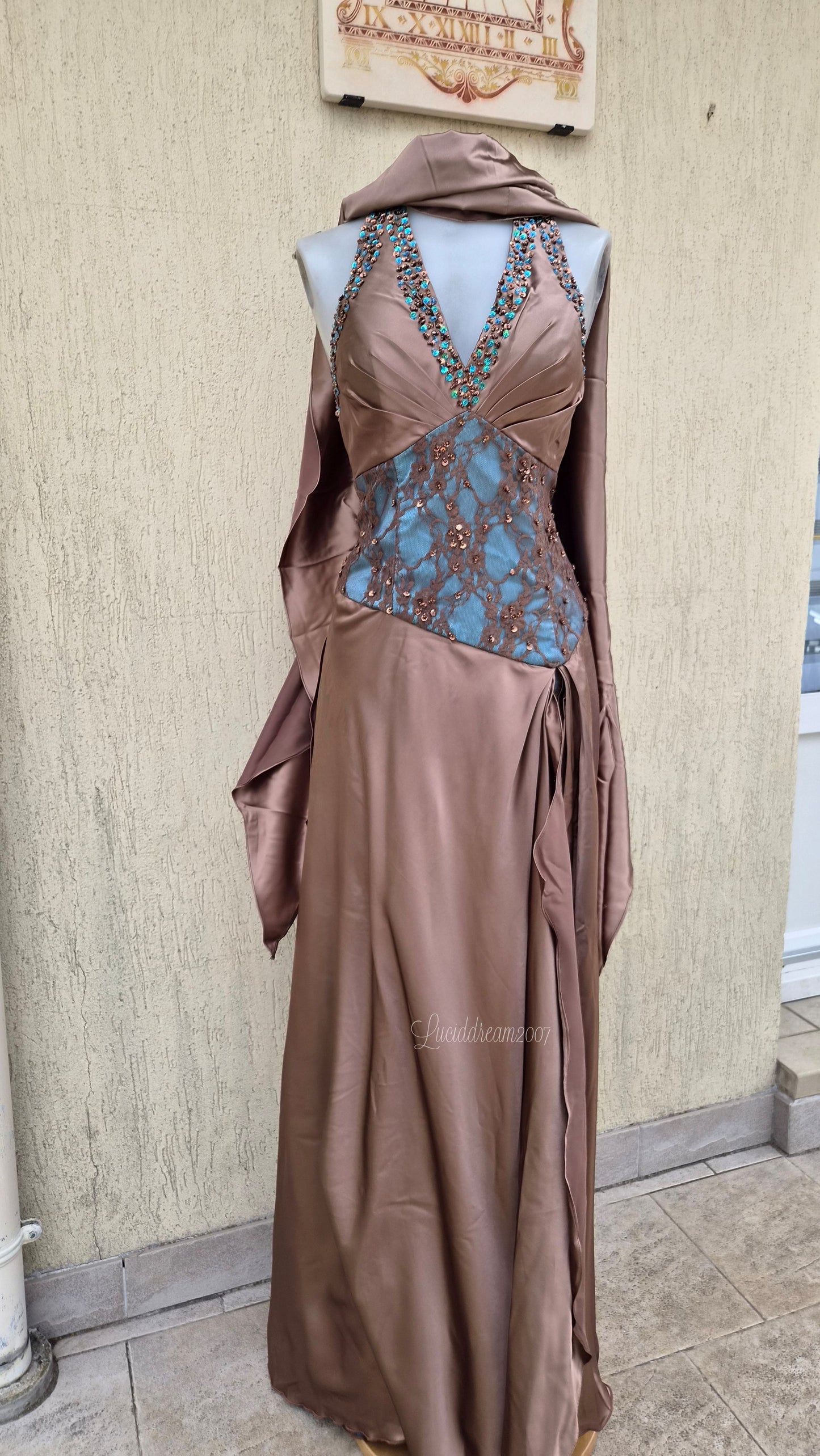 Robe de soirée marron et bleue