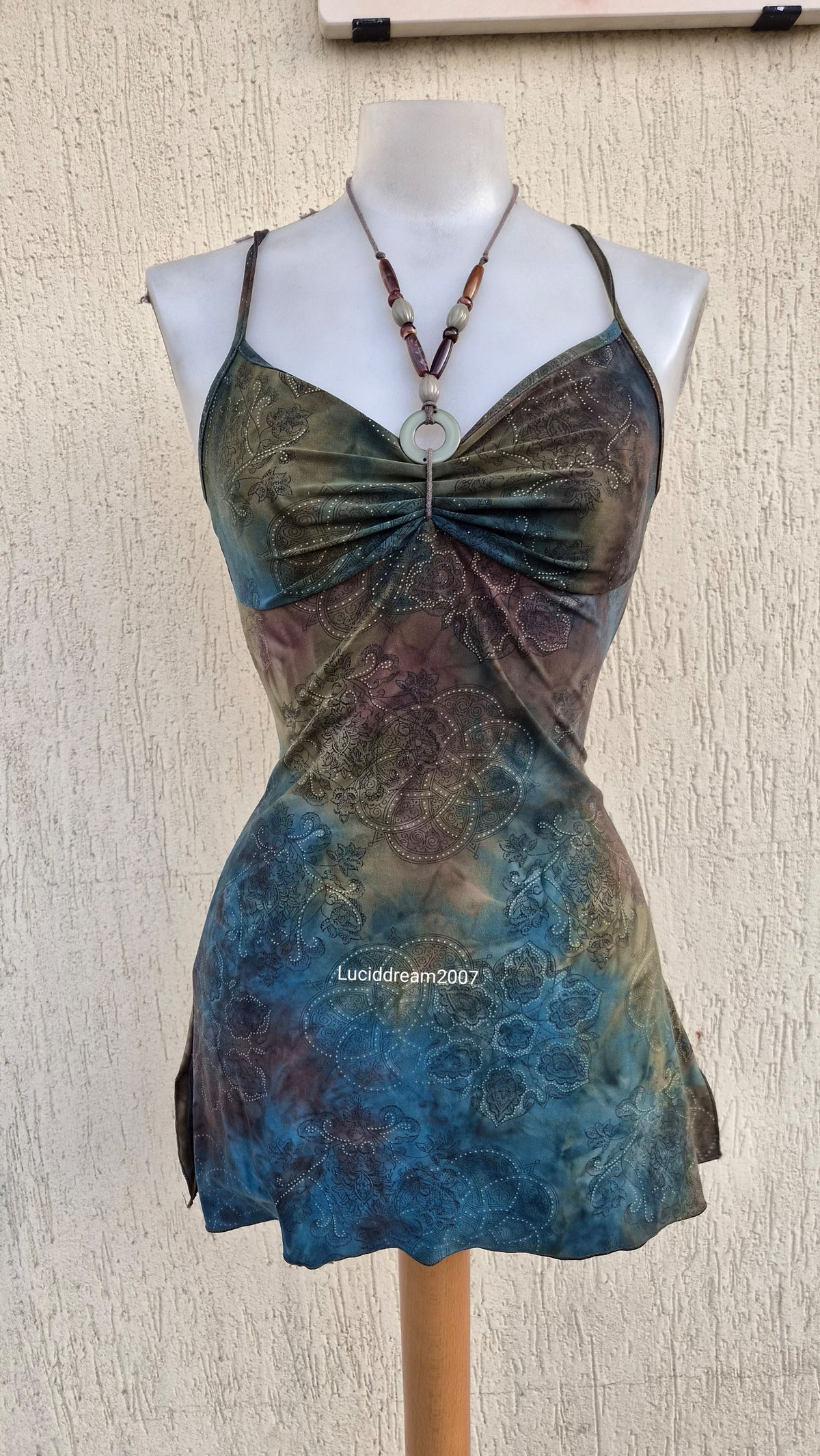 Haut tie and dye tons vert et marron