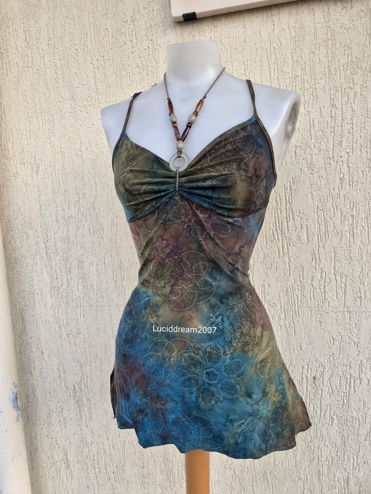 Haut tie and dye tons vert et marron