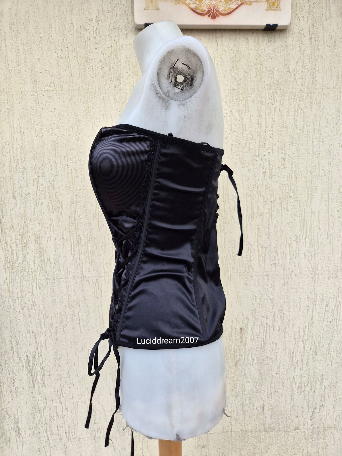 Haut corset satiné noir
