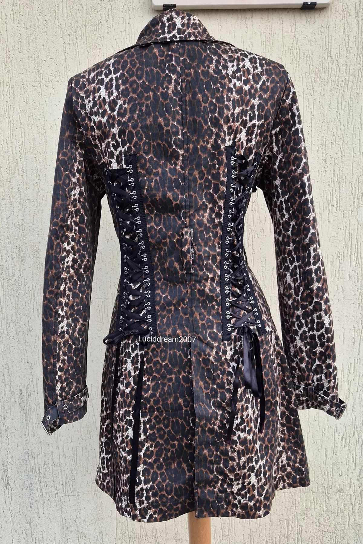 Manteau léopard Tripp NYC