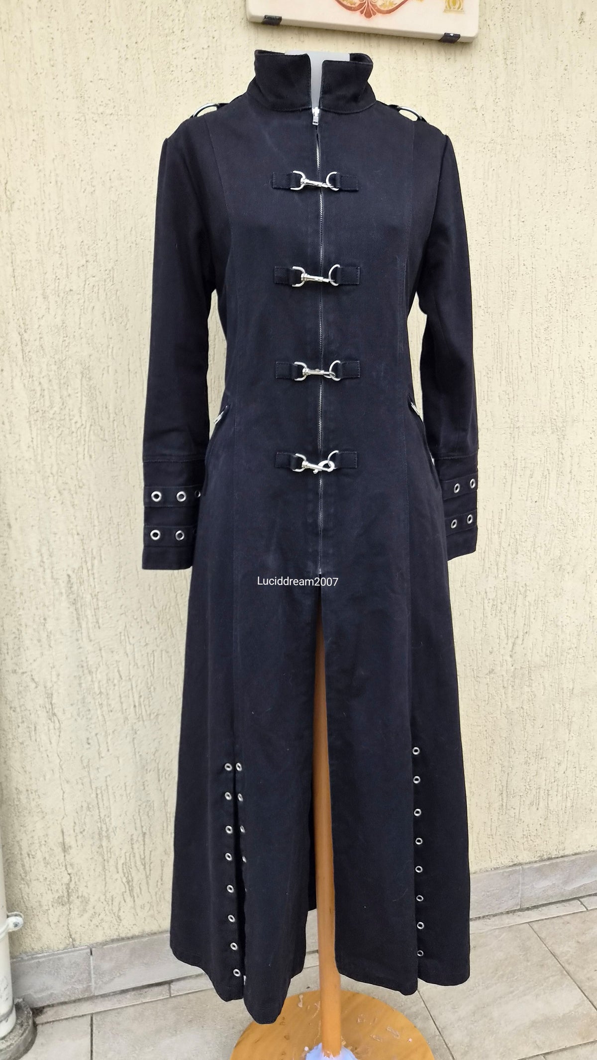 Manteau Poizen Industries