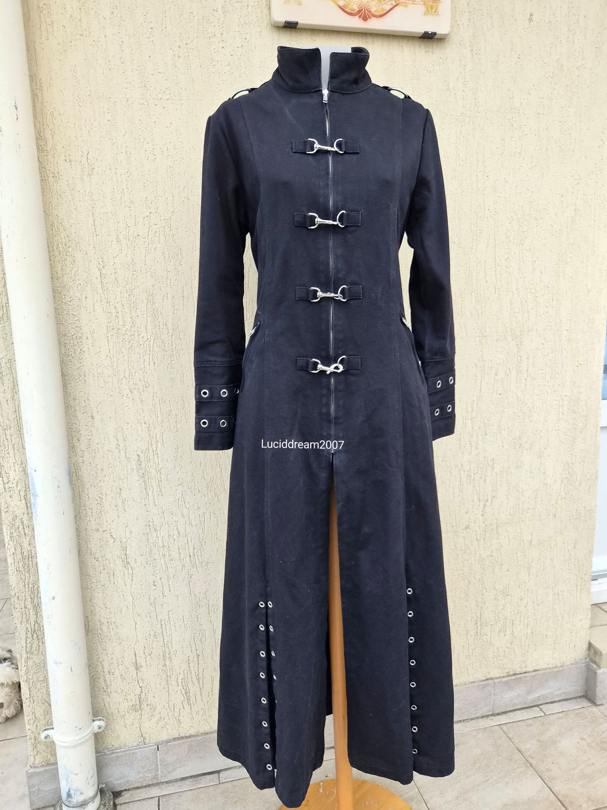 Manteau Poizen Industries