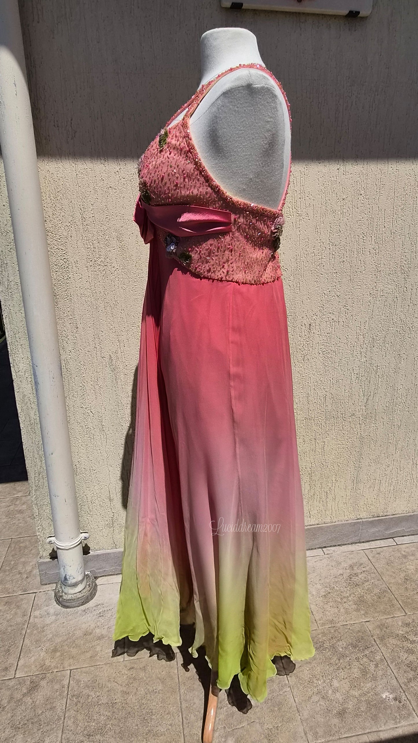 Robe en soie dégradée rose et vert