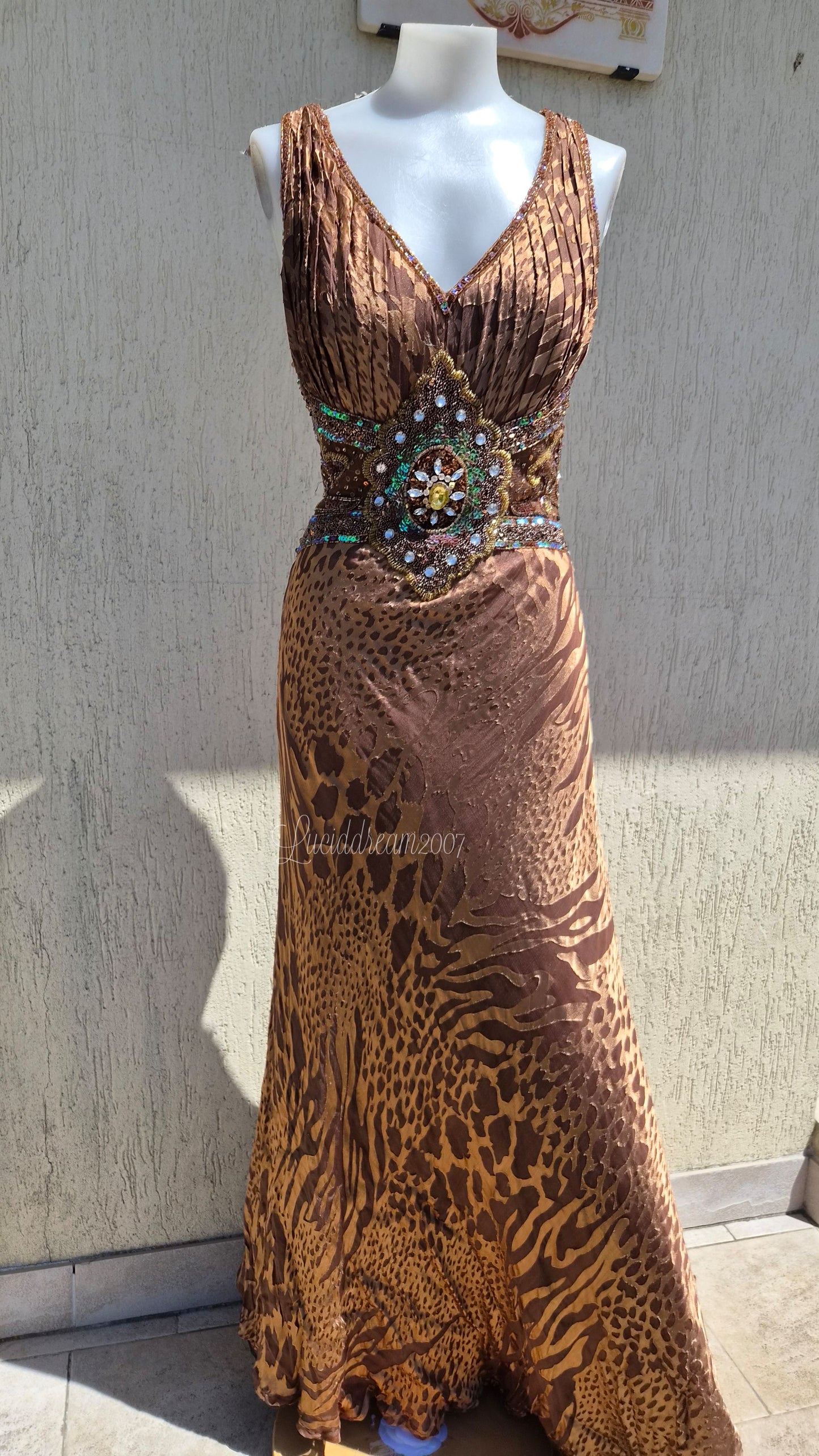Maxi prom dress vintage motif léopard  avec un plastron brodé de perles et sequins. PArfaite robe de soirée y2k fairycore.