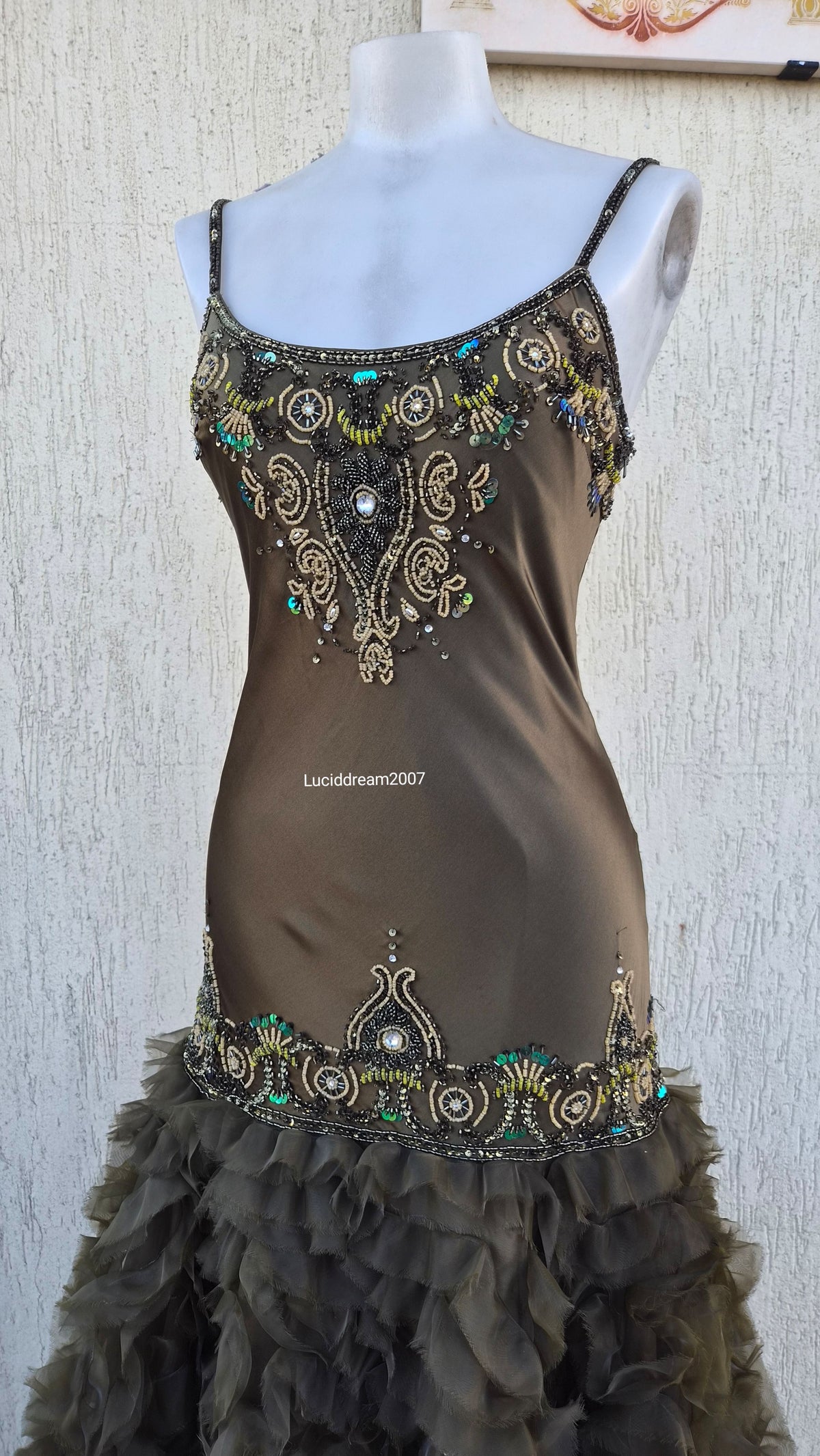 Robe verte brodée dropwaist