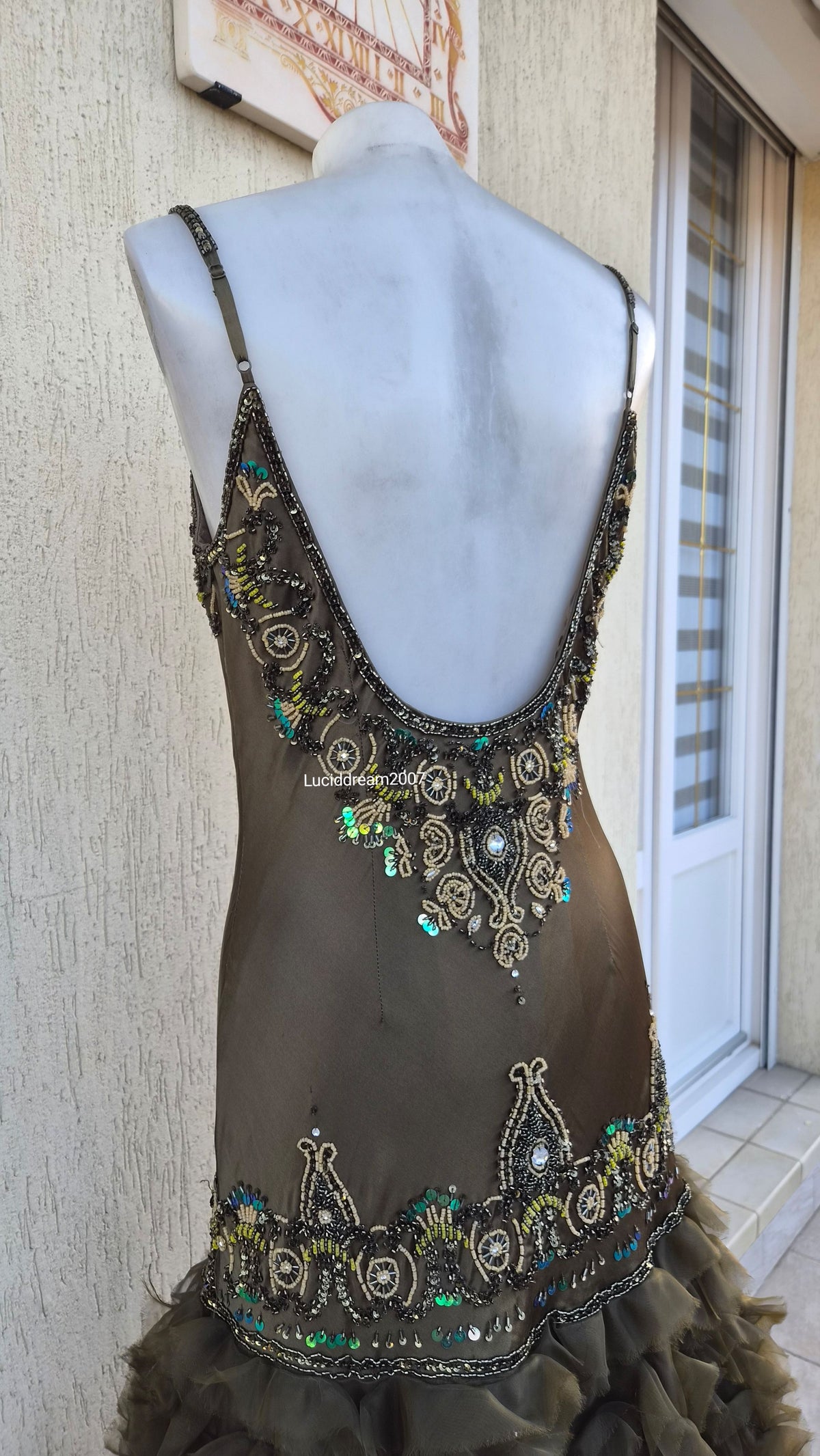 Robe verte brodée dropwaist