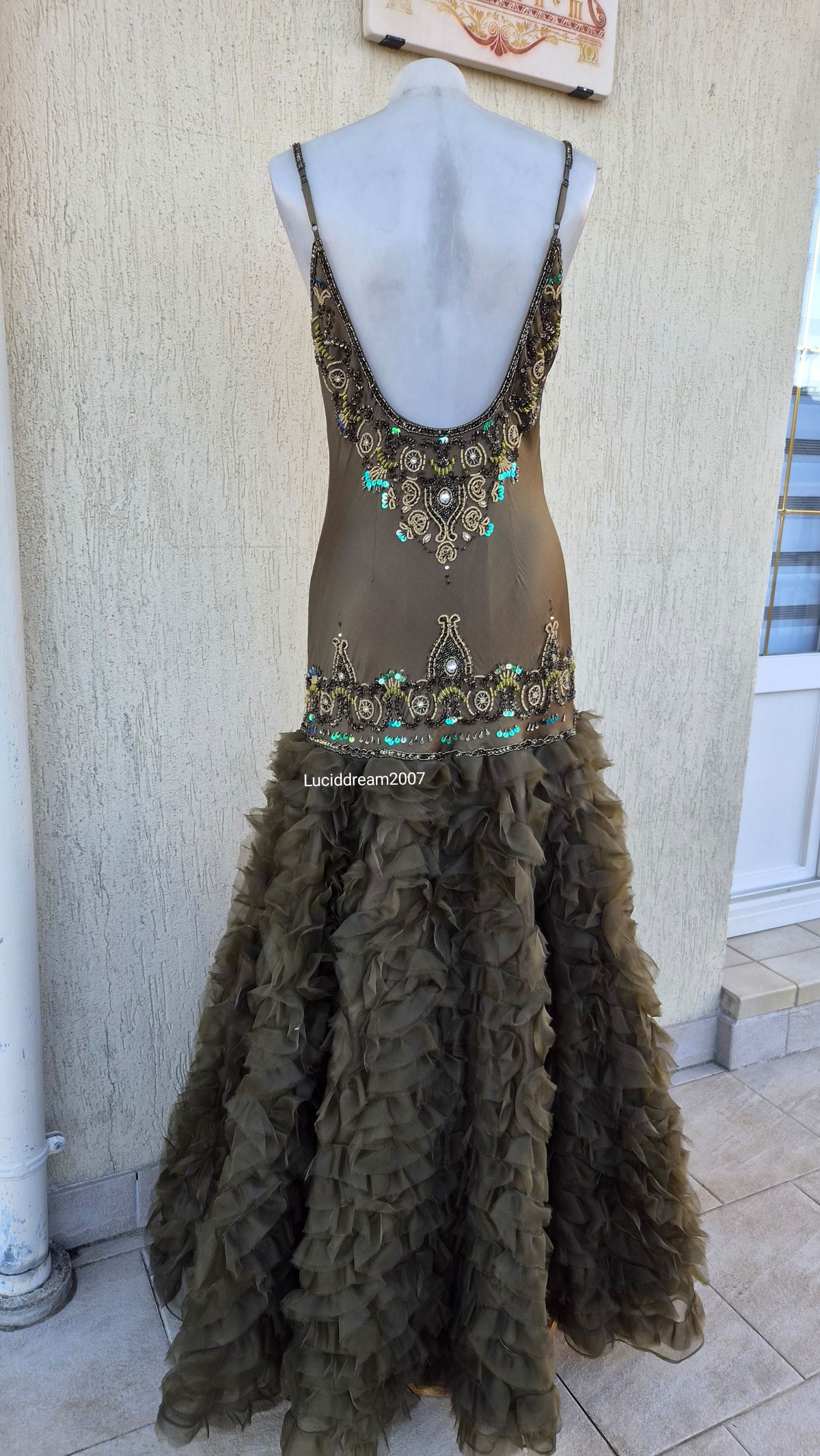 Robe verte brodée dropwaist