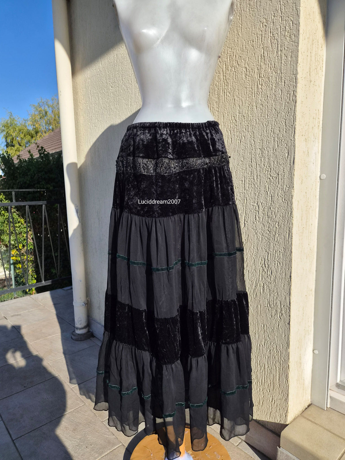 Jupe en velours noir