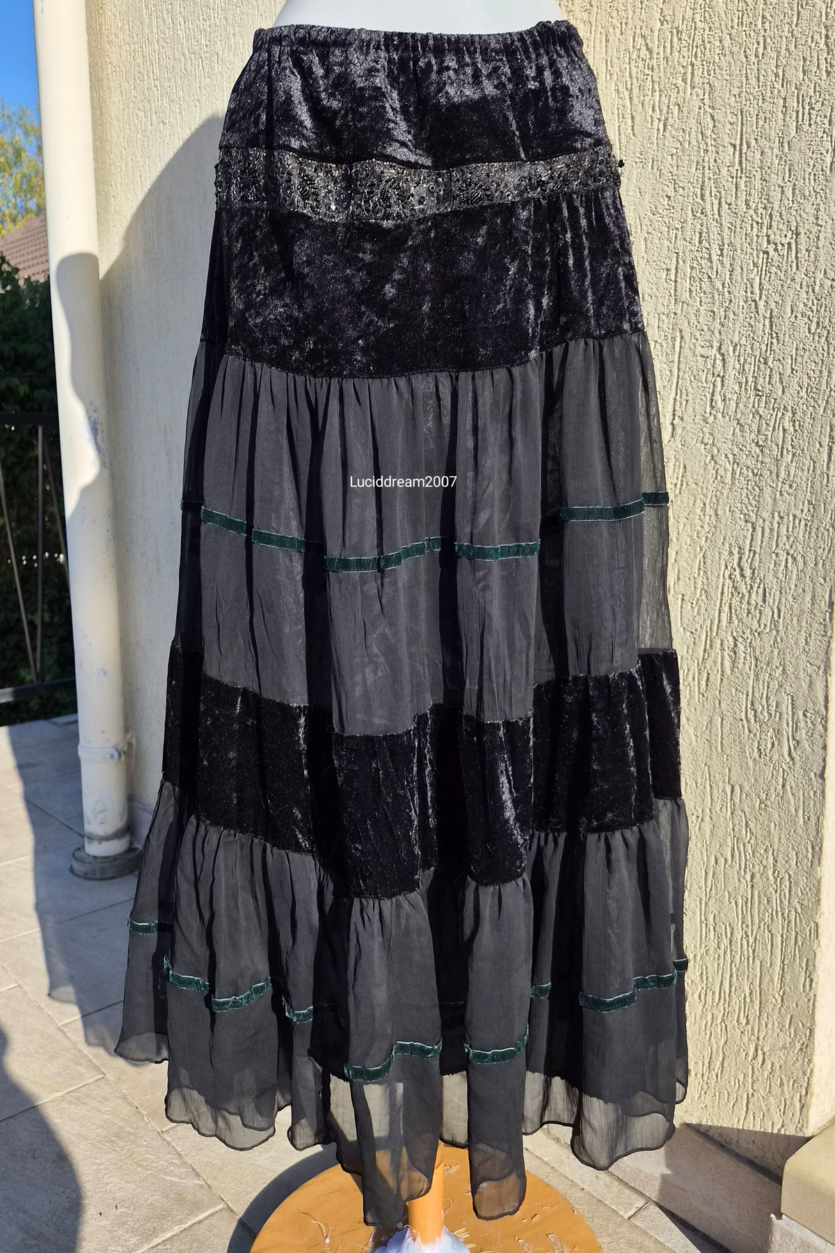 Jupe en velours noir