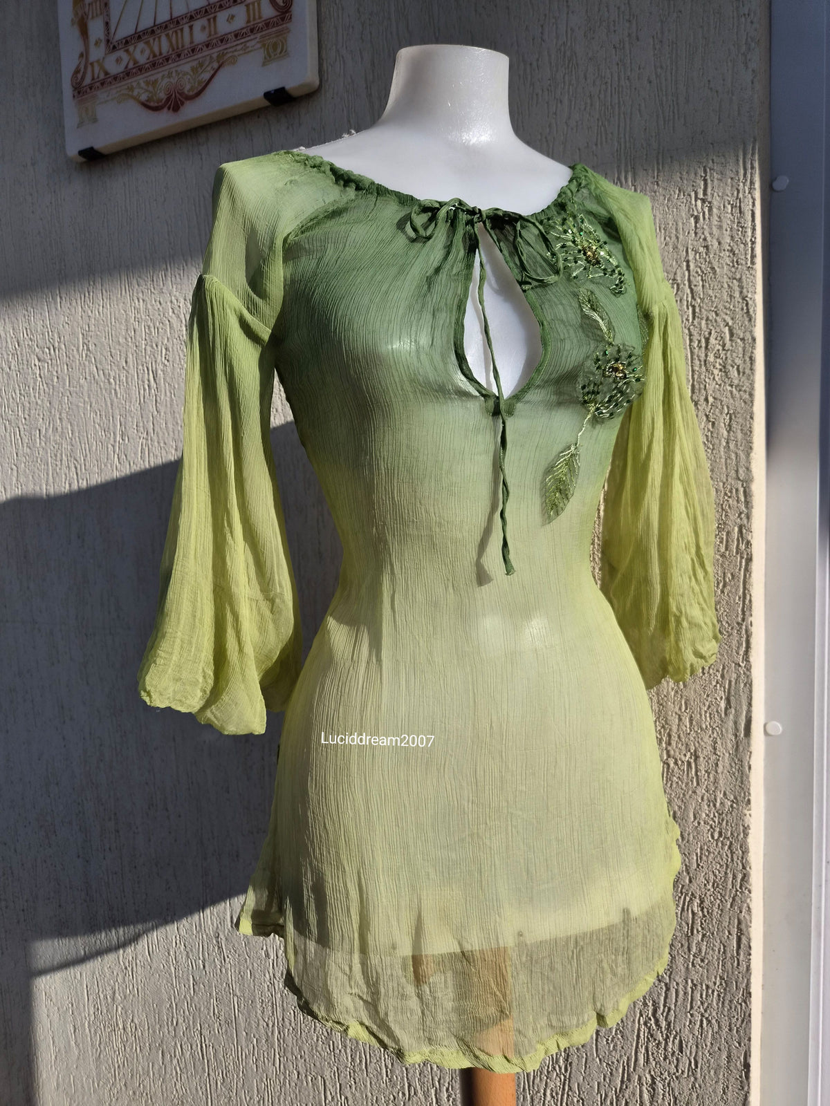 Haut vert en voile brodé Miss Sixty